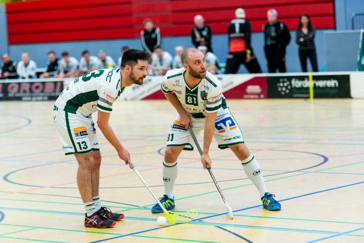 Sagafe im Spiel mit einem Teamkollegen